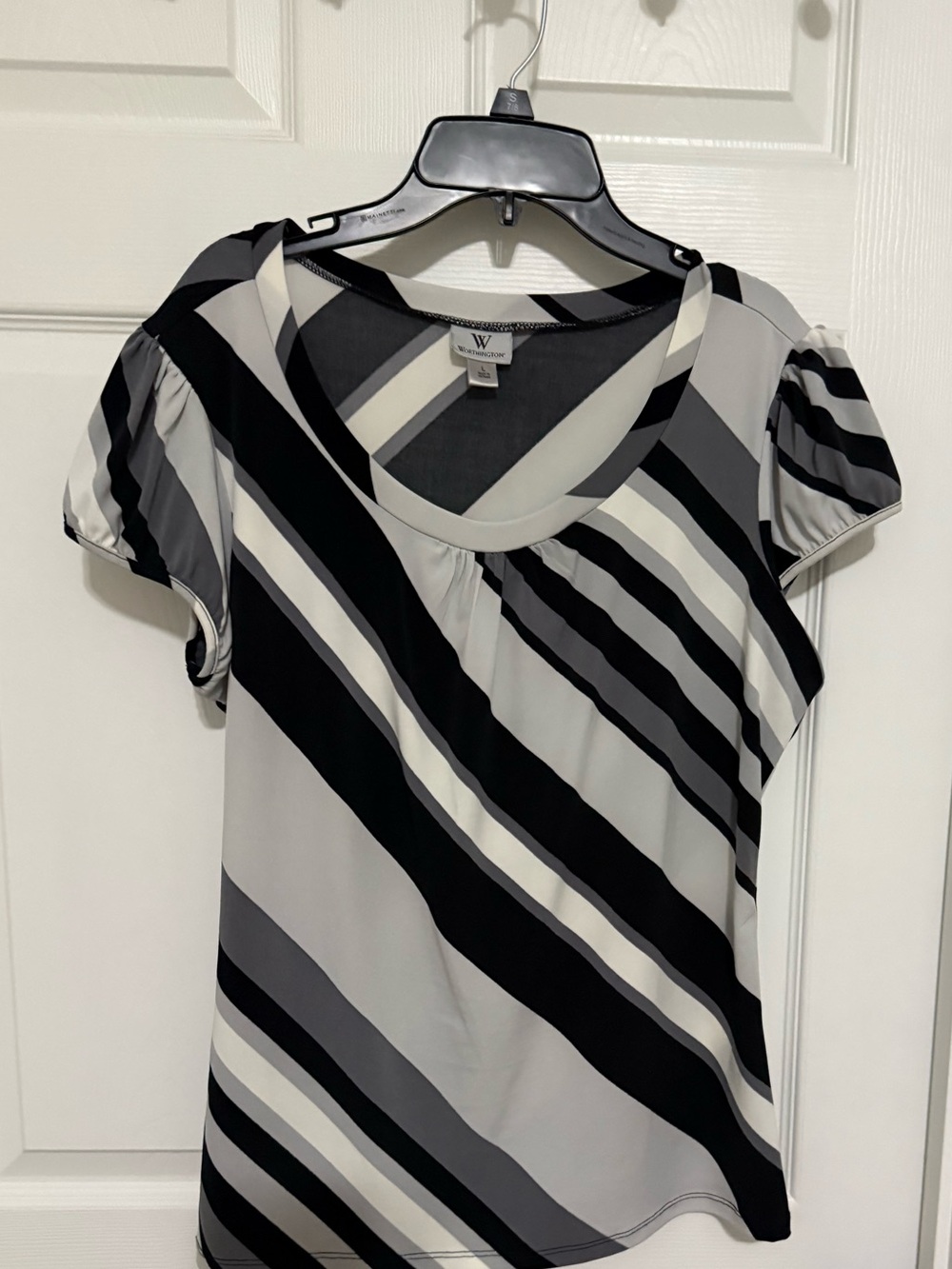 Worthington Black, Gray & Cream Diagonal Stripe Short-Sleeve Top